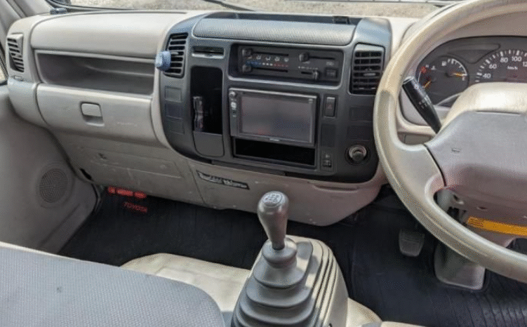 
								TOYOTA   Dyna   2012 full									