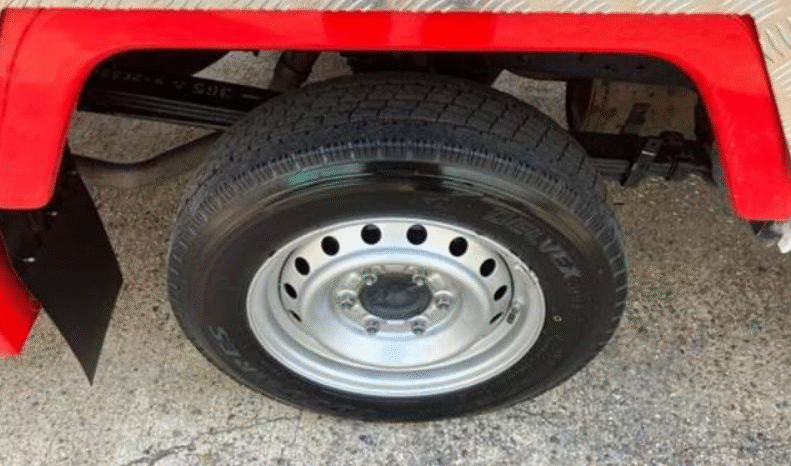 
								TOYOTA    Dyna   2010 full									