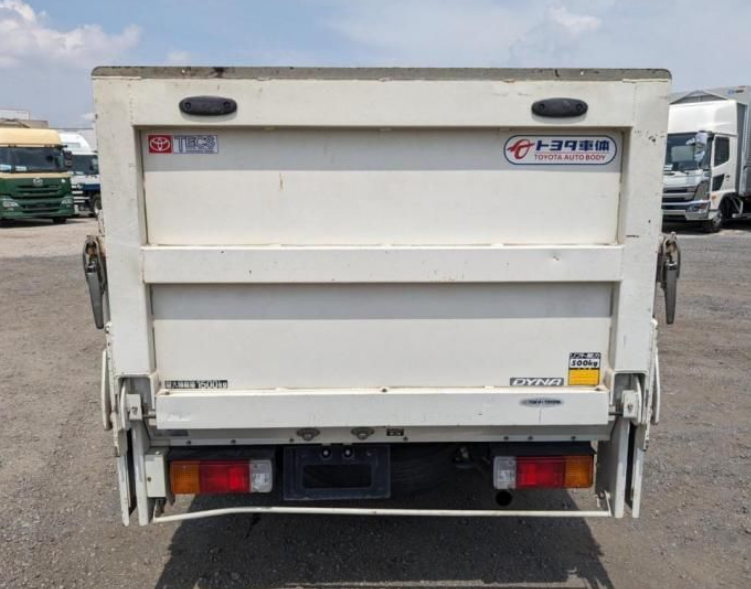 TOYOTA   Dyna   2012