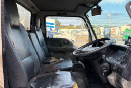 
										ISUZU    Elf   2012 full									