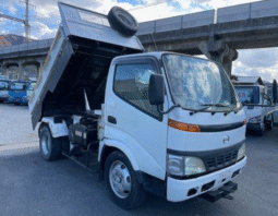 Hino   Dutro    2005