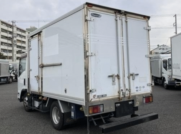 
								ISUZU   Elf    2012 full									
