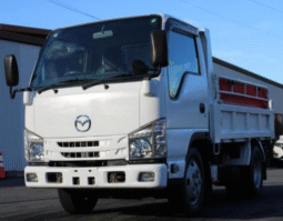 Mazda    Titan   2016
