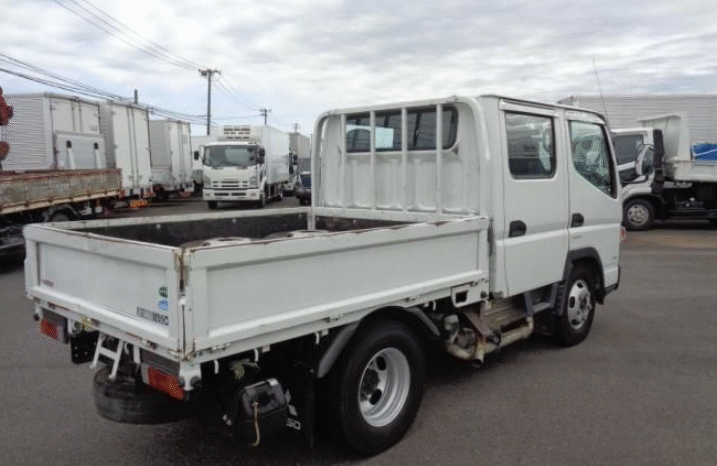 
								Mitsubishi   Fuso   Canter   2013 full									