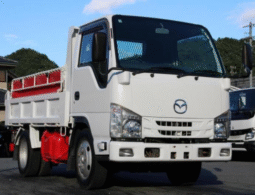 Mazda    Titan   2016