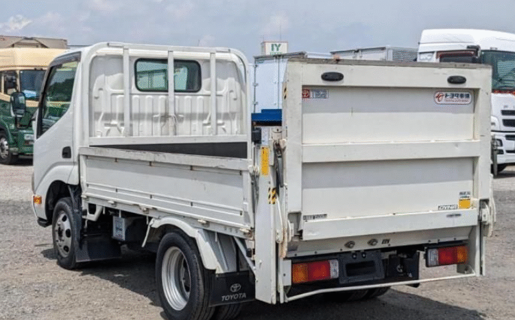 
								TOYOTA   Dyna   2012 full									