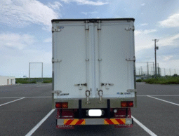 ISUZU    forward    2015