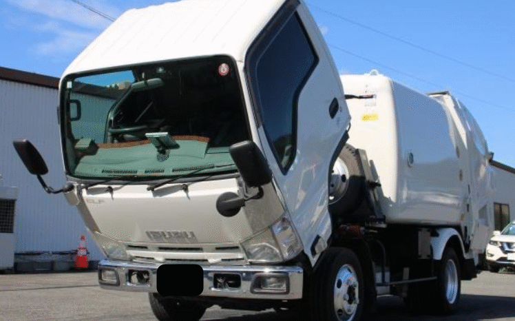 
								ISUZU    Elf   2011 full									