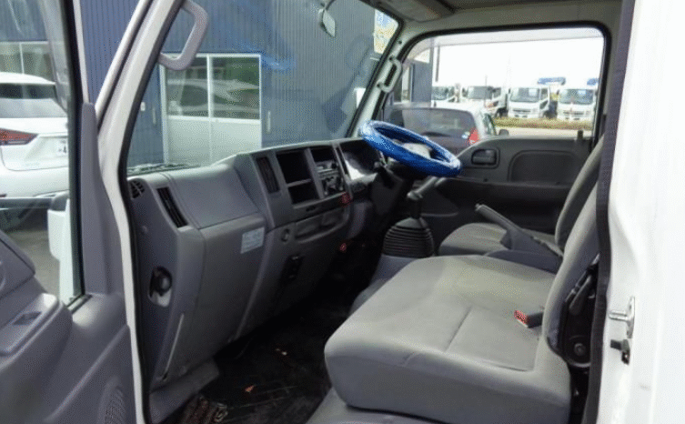 
								Mazda   Titan  2013 full									