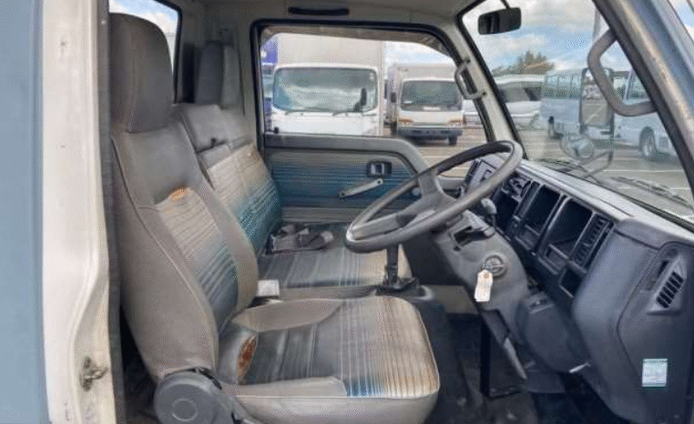 
								Mazda   Titan  1991 full									