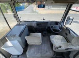 
										MITSUBISHI  Rosa   2000 full									