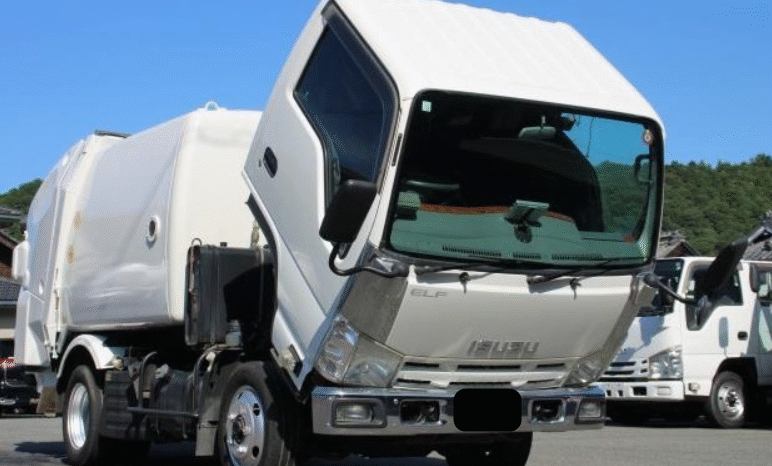 
								ISUZU    Elf   2011 full									