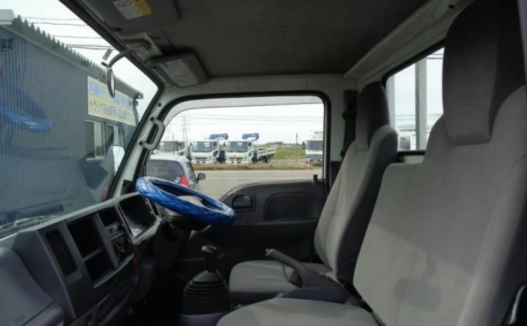 
								Mazda   Titan  2013 full									