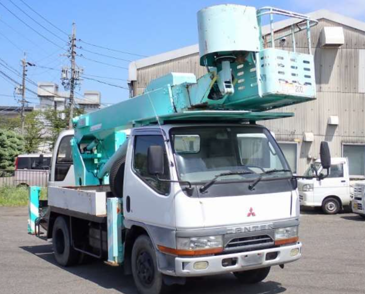 Mitsubishi   Fuso  Canter  1999