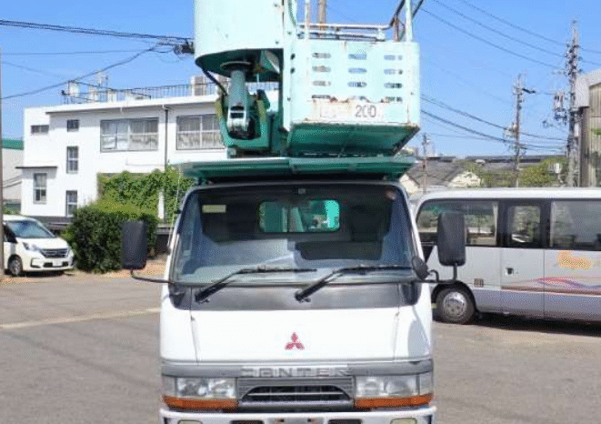
								Mitsubishi   Fuso  Canter  1999 full									