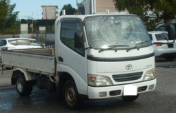 TOYOTA  DYNA  2004