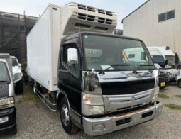 MITSUBISHI  CANTER  2015