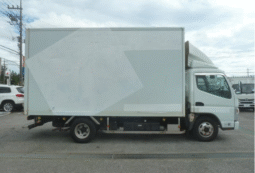 MITSUBISHI FUSO CANTER  2013