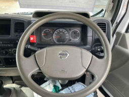 NISSAN    Atlas  2014