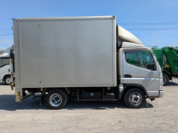 MITSUBISHI  CANTER  GUTS  2006