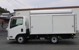 ISUZU  ELF  2012