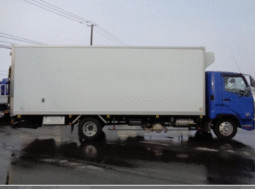 MITSUBISHI  FUSO  FIGHTER  2014