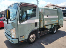 ISUZU  ELF  2012