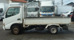 TOYOTA  DYNA  2004
