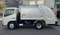 MITSUBISHI  CANTER  2010
