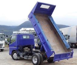 MITSUBISHI  FUSO  CANTER  2004