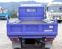 MITSUBISHI  FUSO  CANTER  2004