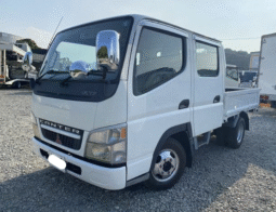 MITSUBISHI  FUSO  CANTER  2004