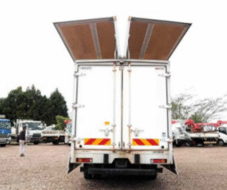 MITSUBISHI  CANTER  2015