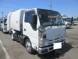 ISUZU  ELF  2011