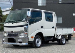 TOYOTA  DYNA  2011