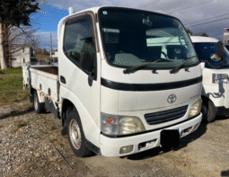 TOYOTA  DYNA  FLATBODY  TRUCK  2002
