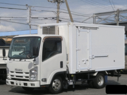 ISUZU  ELF  2013