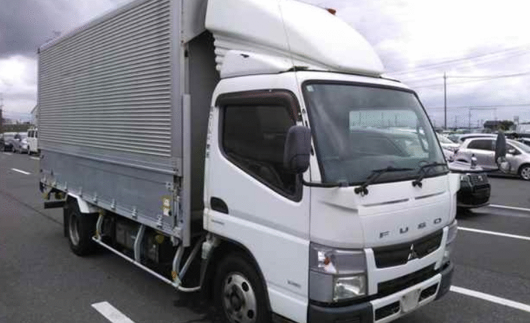 
								MITSUBISHI    Canter  2013 full									