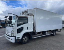 ISUZU  FORWARD  2014