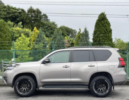Toyota Land Cruiser Prado 2023