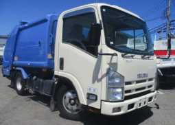 ISUZU  ELF  2011