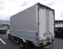 MITSUBISHI    Canter  2013