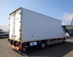 MITSUBISHI  FUSO  FIGHTER  2015