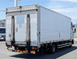 MITSUBISHI  FUSO  FIGHTER  2015