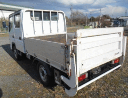 MITSUBISHI  FUSO  CANTER  GUTS  2006