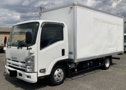 ISUZU  ELF  2009