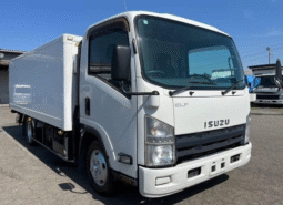 ISUZU  ELF  2013