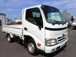 TOYOTA  DYNA  2012