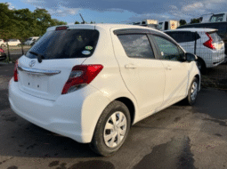 TOYOTA   Vitz   2014