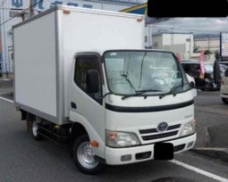 TOYOTA  DYNA  2012